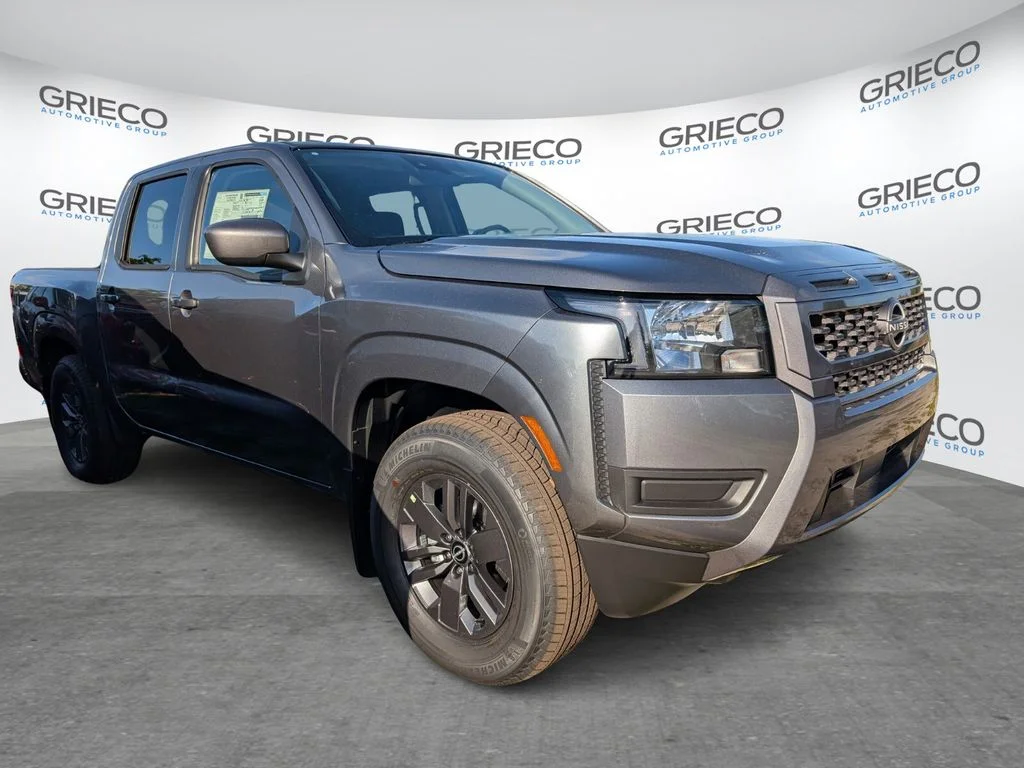 2025 Nissan Frontier SV Crew Cab 4X2 SWB's photo