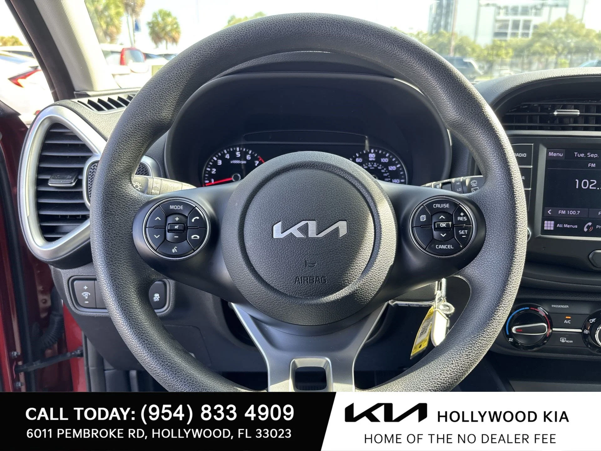 Used 2022 Mars Orange Kia LX image 11