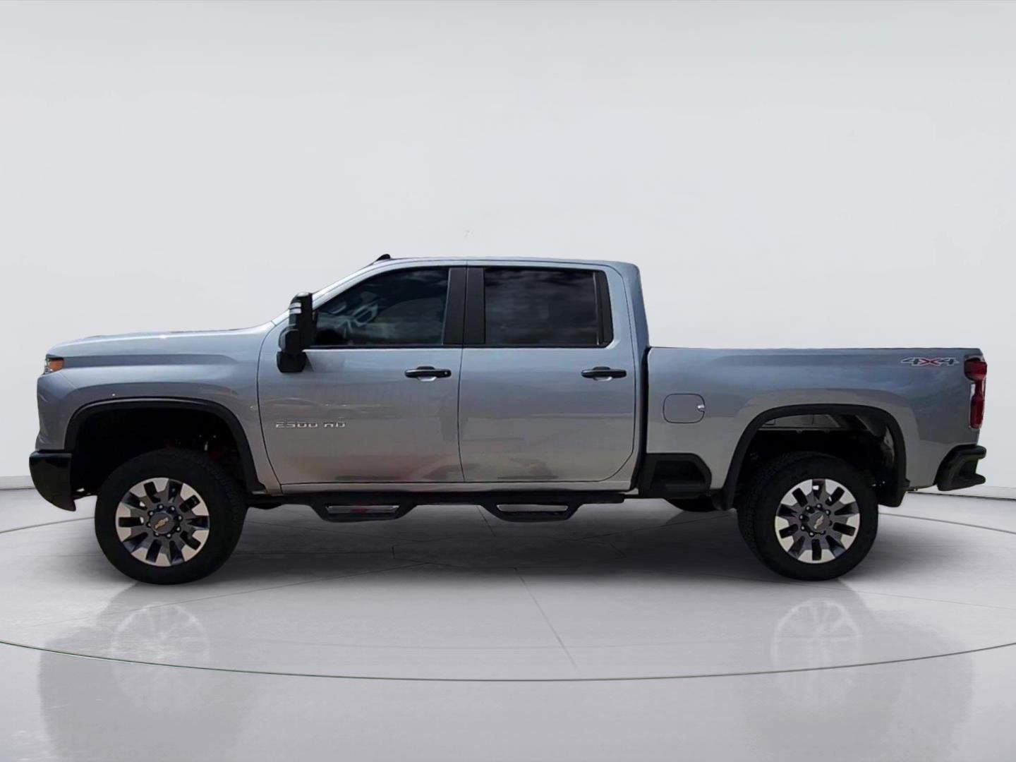 2025 Chevrolet Silverado 2500 HD photo 5 of 32