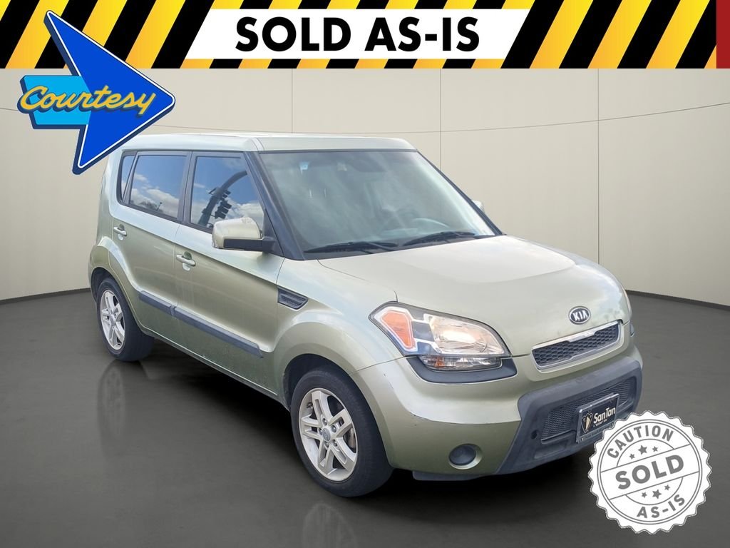 Used 2011 Green Kia Plus image 1