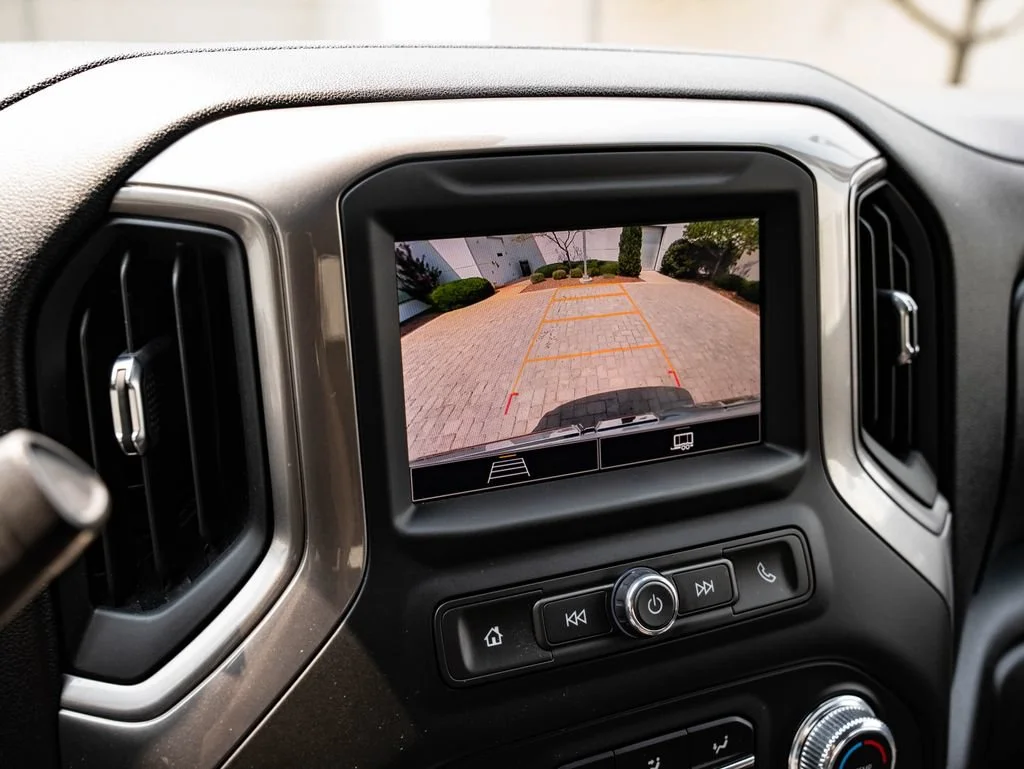 Used 2024 Summit White GMC Pro image 31