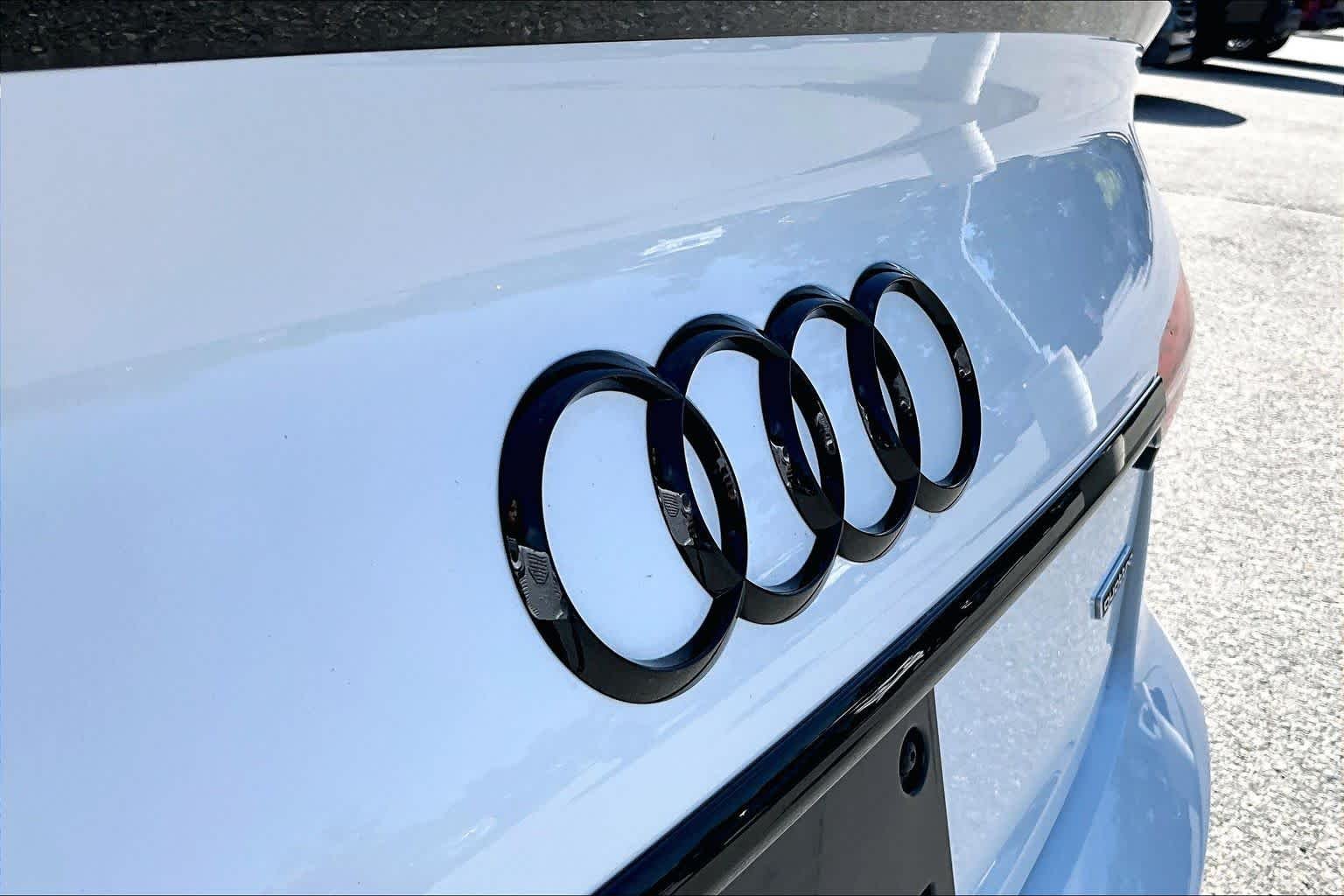 Used 2023 Glacier White Metallic Audi S line Premium Plus image 31