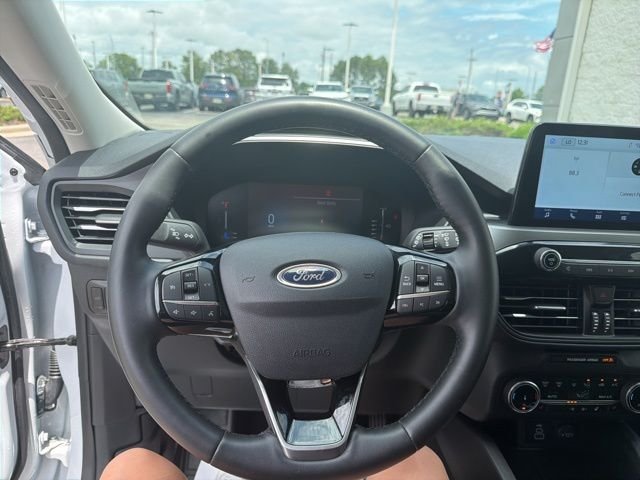 Used 2024 White Ford Active image 33