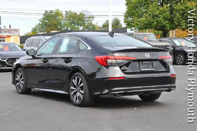 Certified Used 2024 Crystal Black Pearl Honda EX image 43