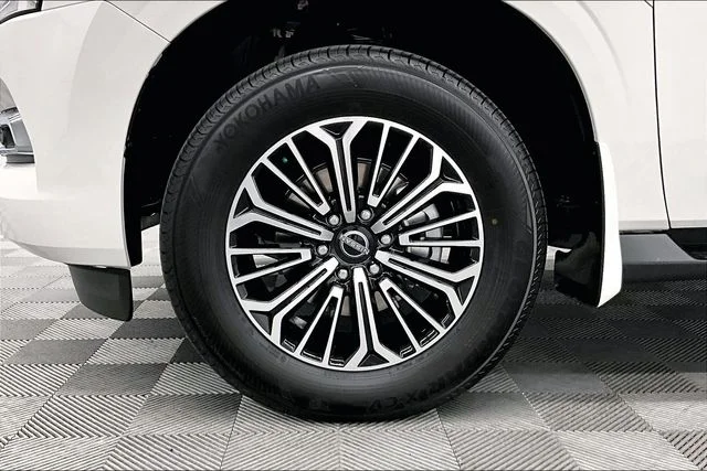 New 2026 Aspen White Tricoat Nissan SL image 12