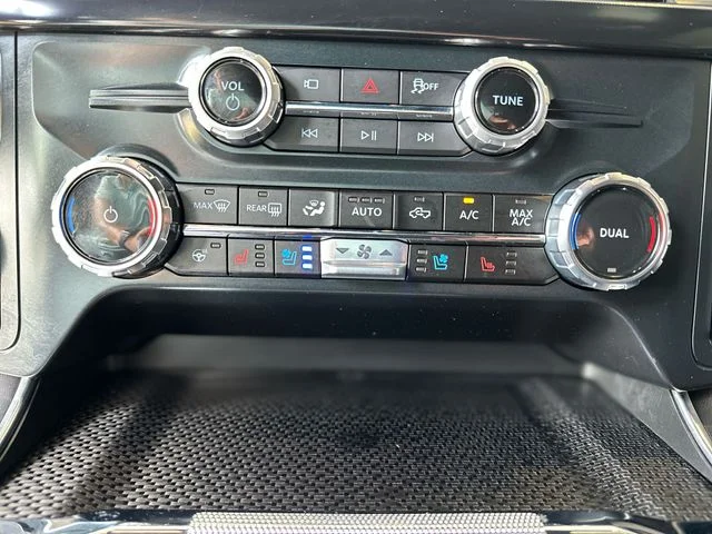 Used 2025 Black Ford Raptor image 20