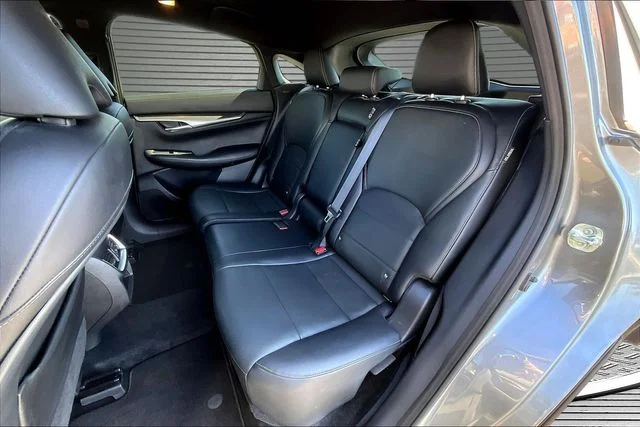 Used 2023 Gray INFINITI LUXE image 22