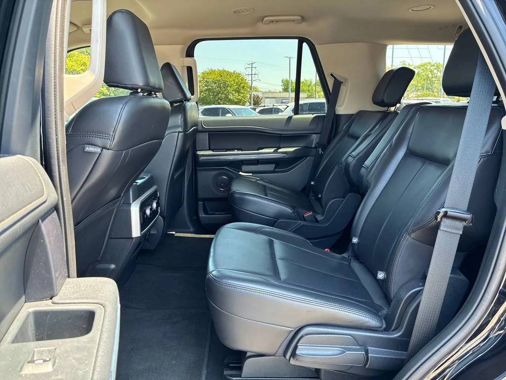 Used 2024 Black Ford XLT image 25