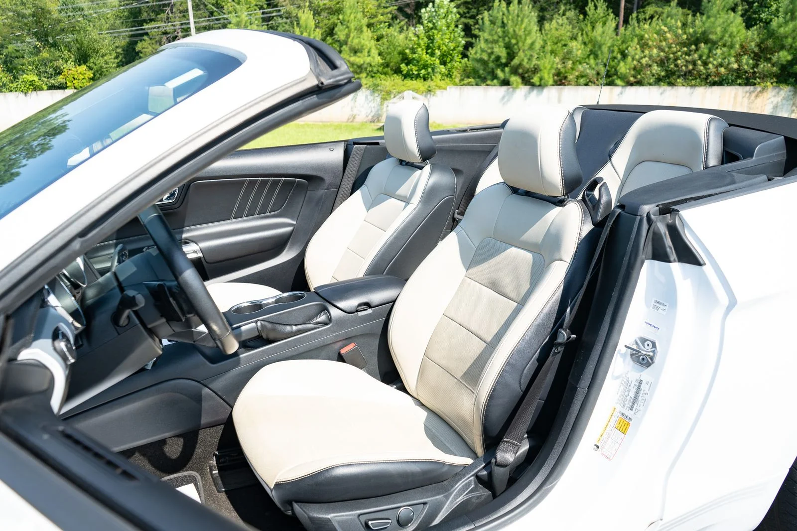 Used 2016 White Ford EcoBoost Premium image 14