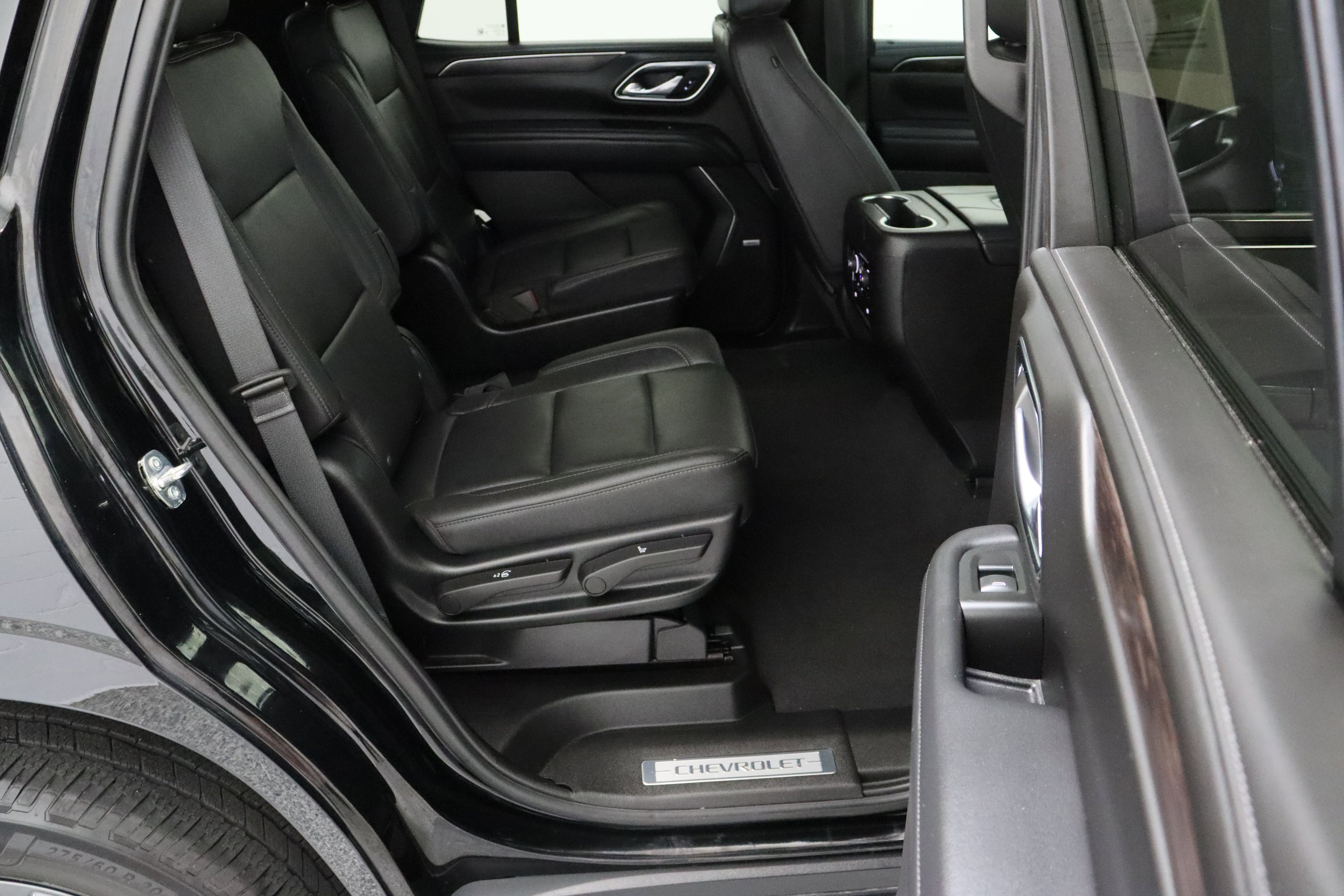 Used 2024 Black Chevrolet Z71 5.3L image 38