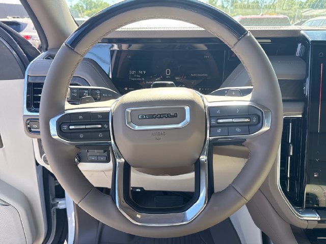 2026 GMC Yukon Denali - Photo 17