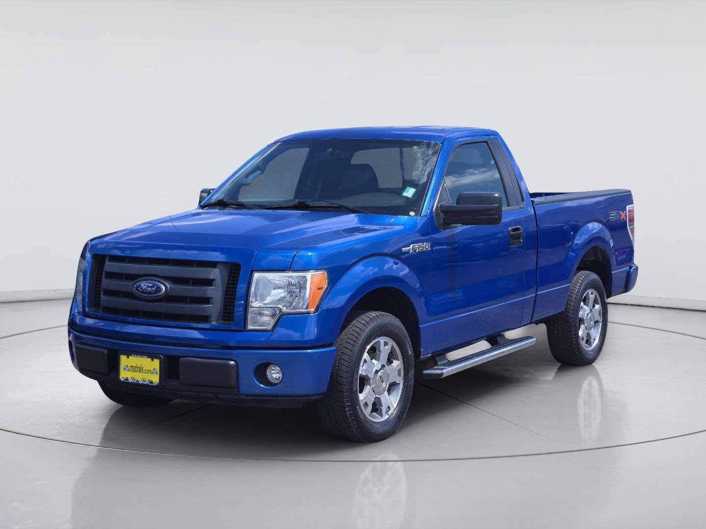 Used 2009  Ford XLT image 1
