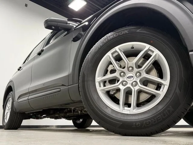 Used 2026 Black Ford Active image 3