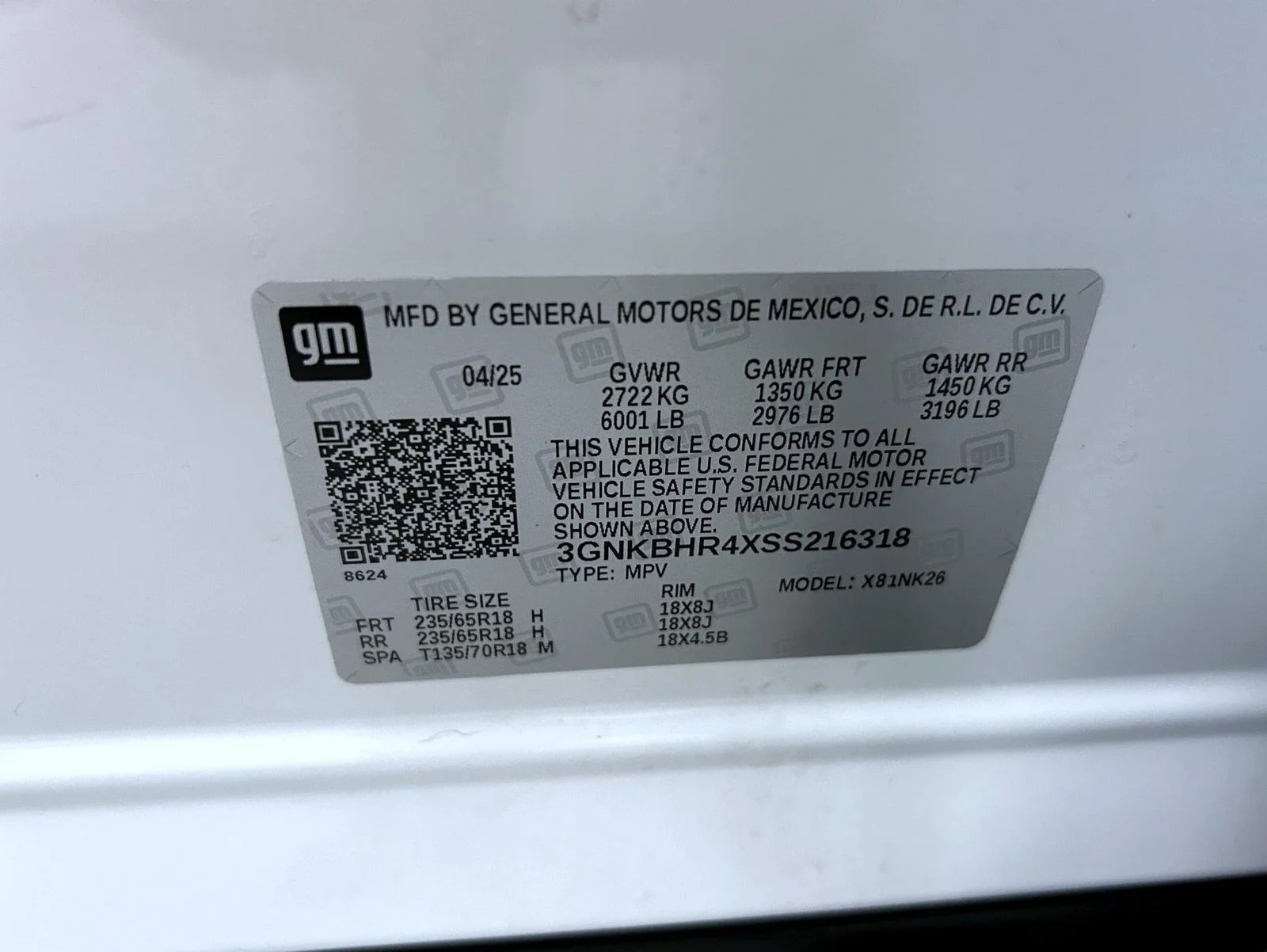Used 2025 White Chevrolet LT image 25