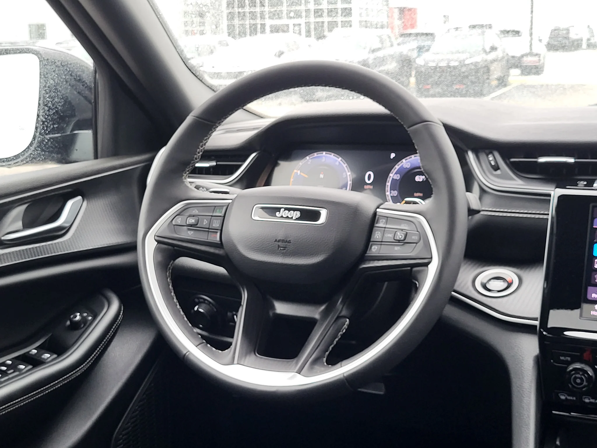 Used 2025 Diamond Black Crystal Pearlcoat Jeep Altitude X image 11