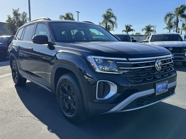 2026 Volkswagen Atlas 2.0T Peak Edition