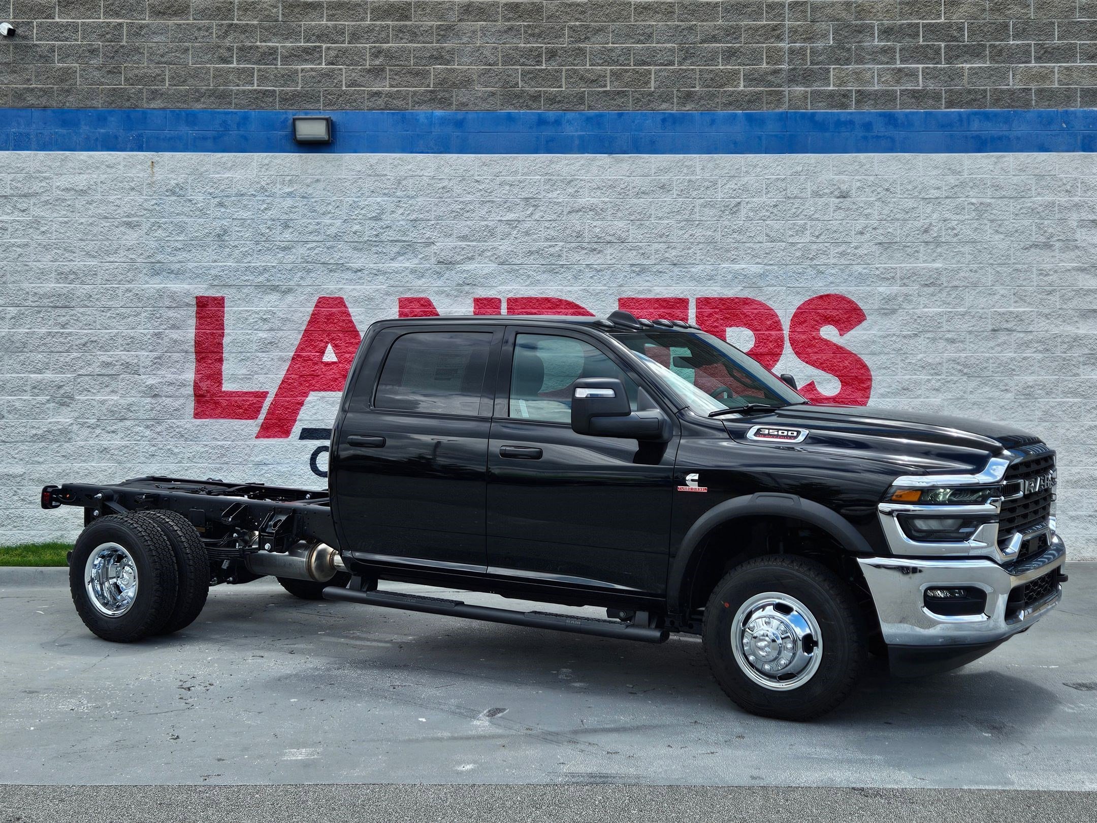 2026 RAM 3500 Tradesman 4X4 Crew Cab's photo