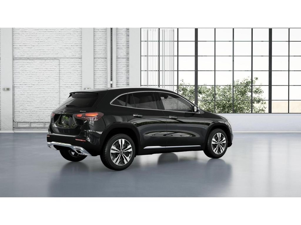 New 2026 Night Black Mercedes-Benz GLA 250 4MATIC® image 20