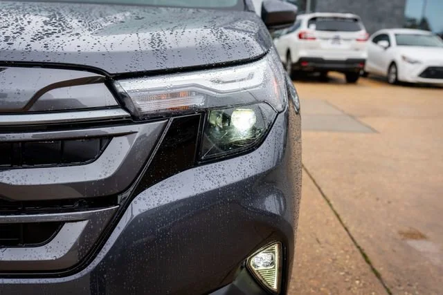 New 2026 Magnetite Gray Metallic Subaru Premium image 3