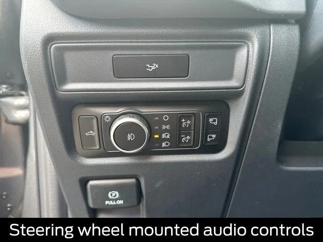 New 2026 Carbonized Gray Metallic Ford XLT image 15