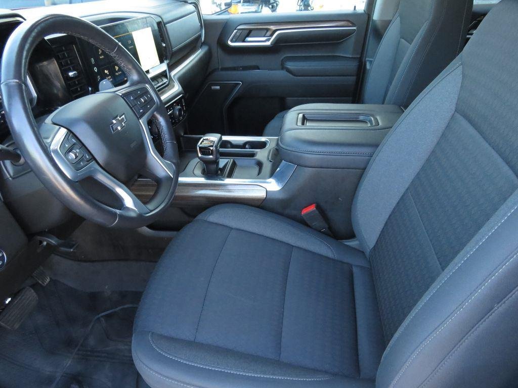 Used 2022 Cherry Red Chevrolet RST image 16
