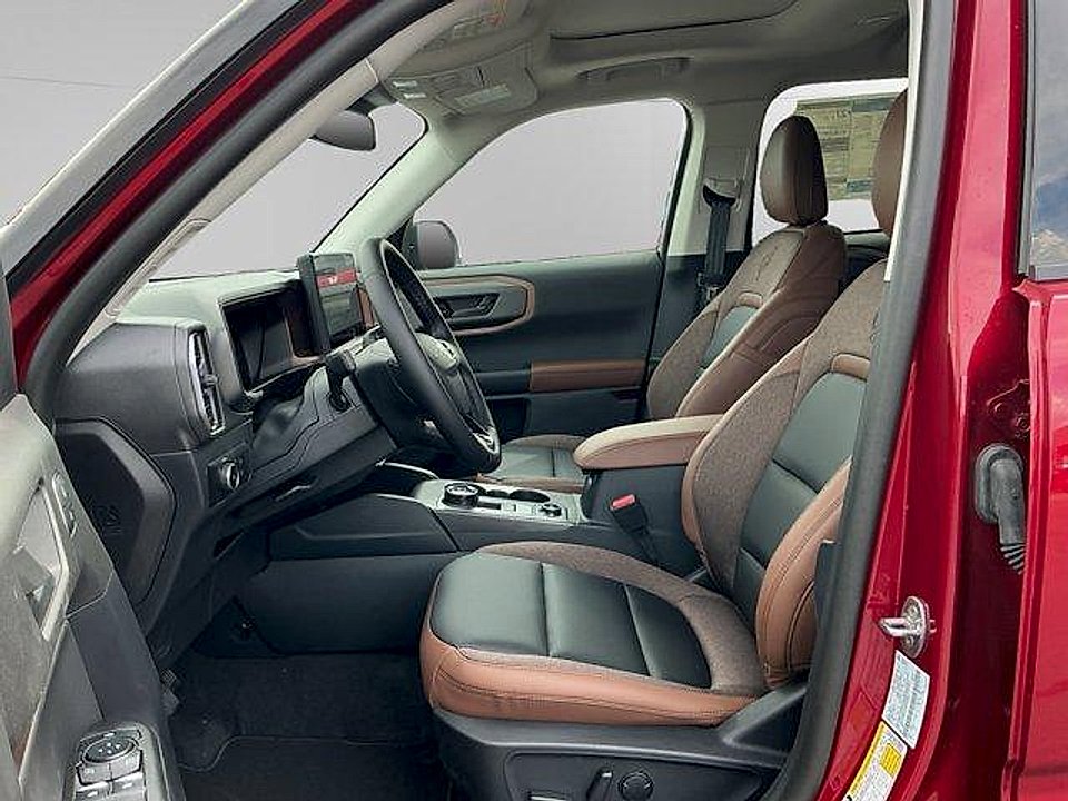 New 2026 Ruby Red Metallic Tinted Clearcoat Ford Outer Banks image 9