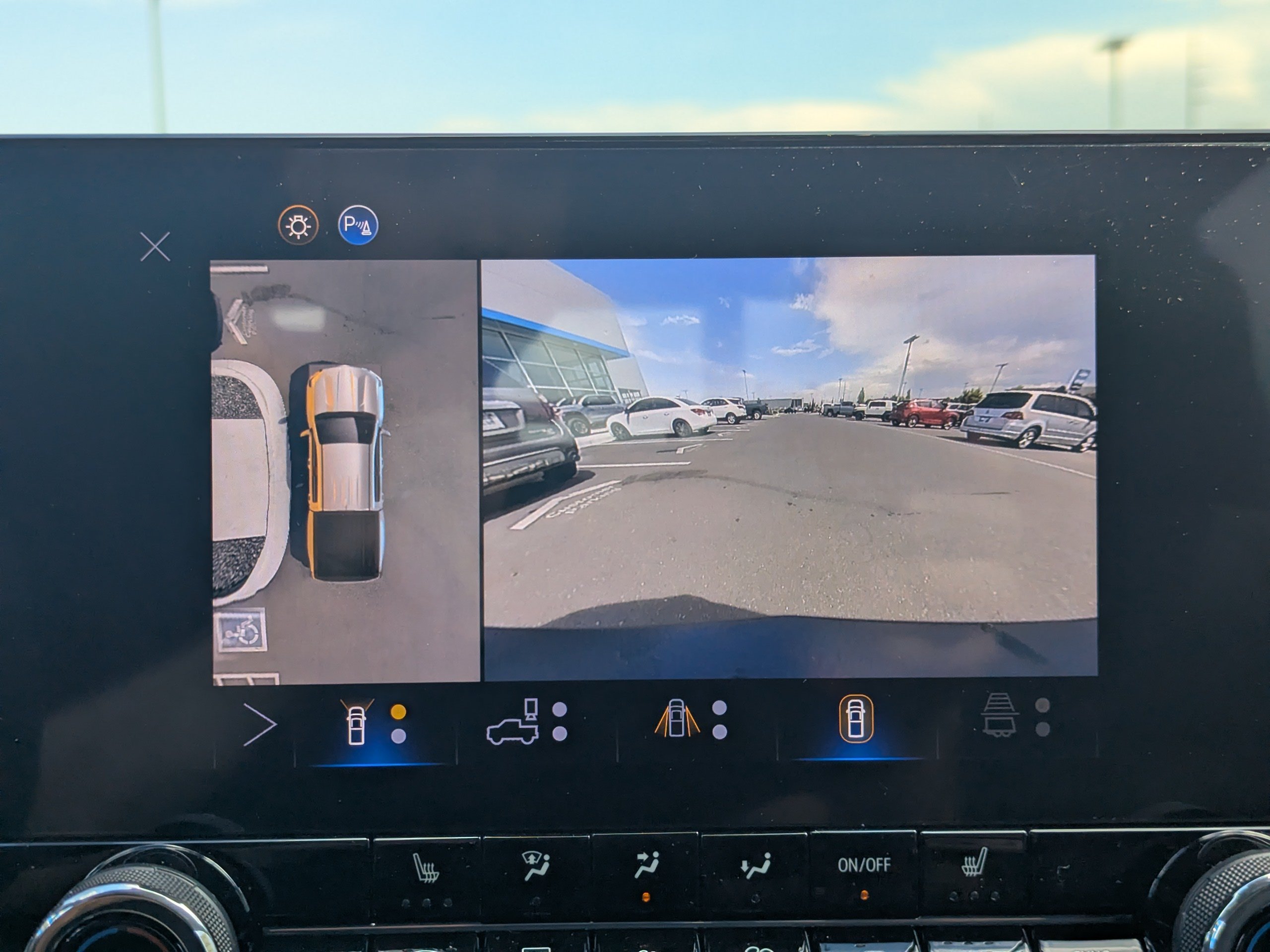 2026 Chevrolet Colorado Z71 - Photo 23