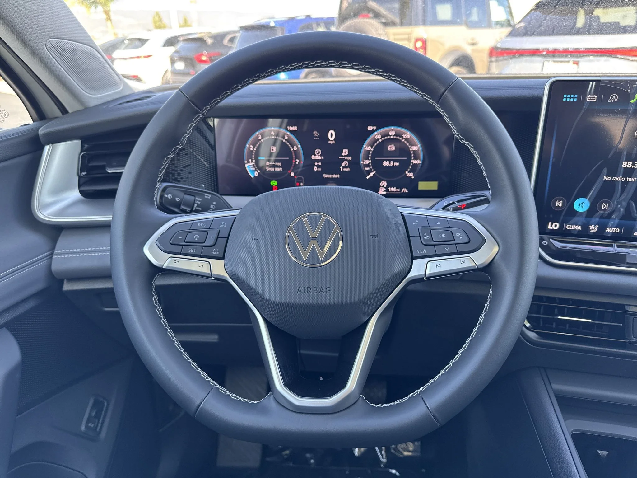 New 2026 Pure White Volkswagen SE image 17