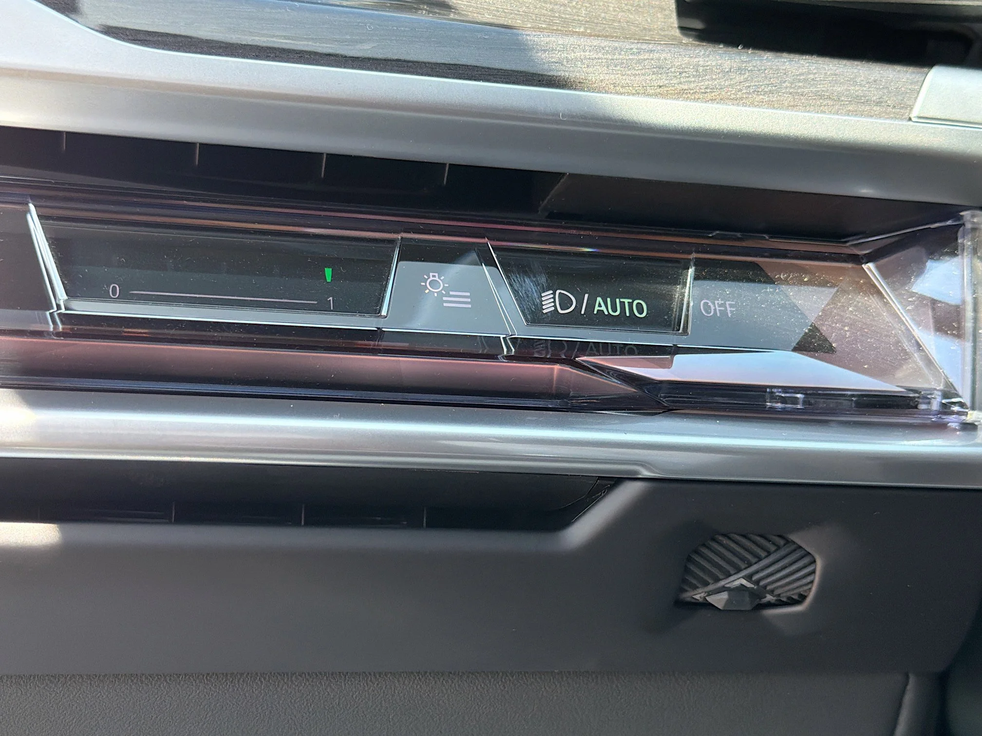 New 2026 Carbon Black Metallic BMW 740i image 34
