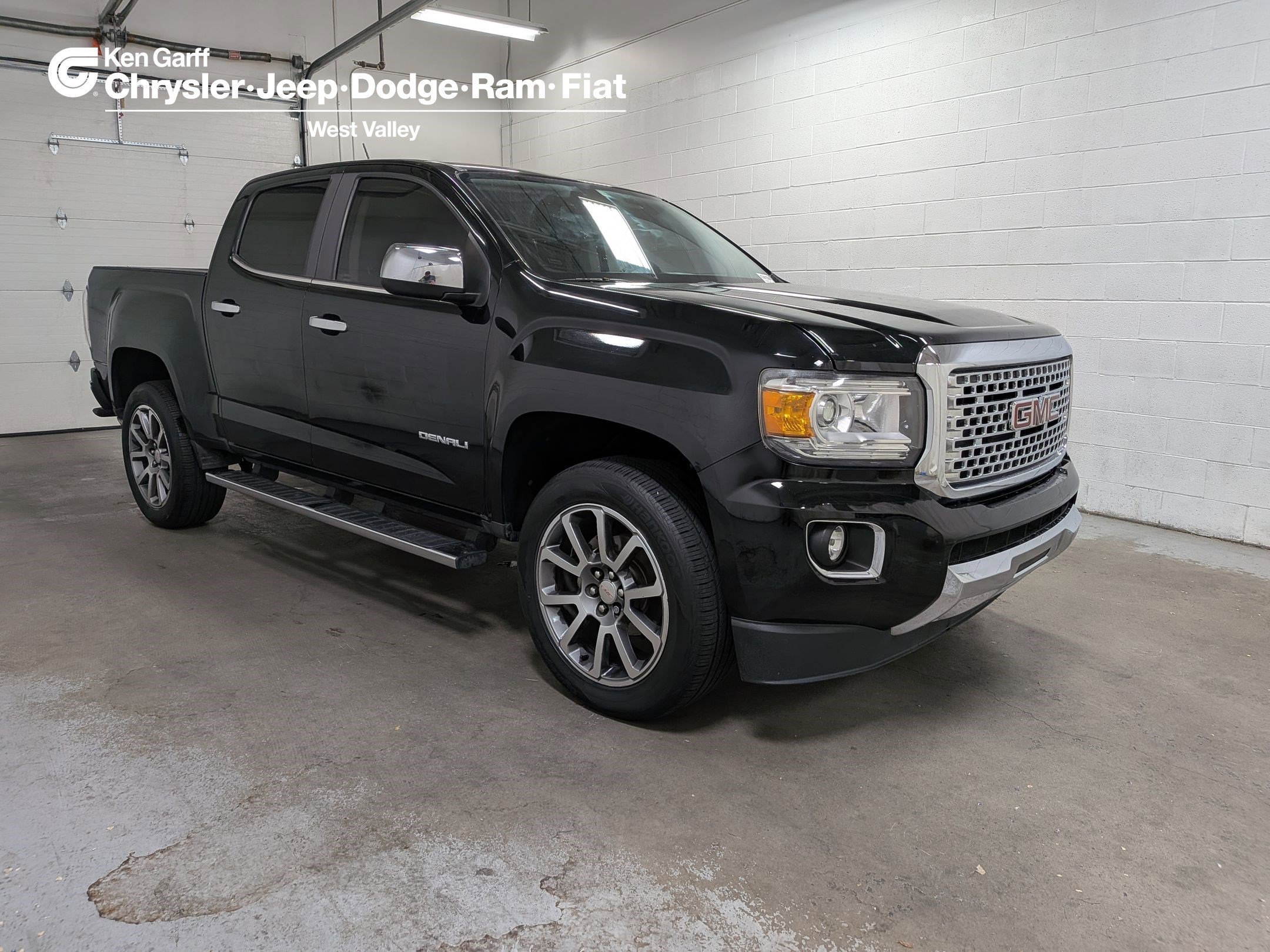 2018 GMC Canyon 4WD Denali Crew Cab Short Box's photo