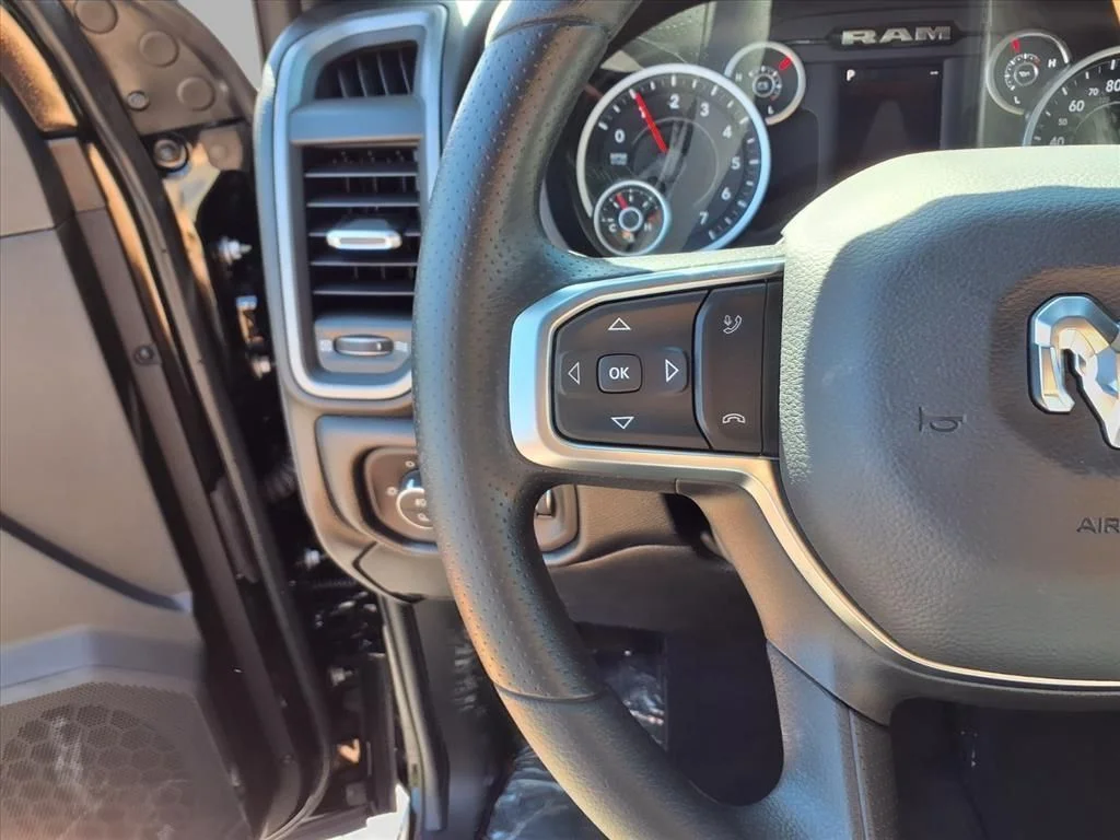 2026 RAM 2500 Tradesman - Photo 10