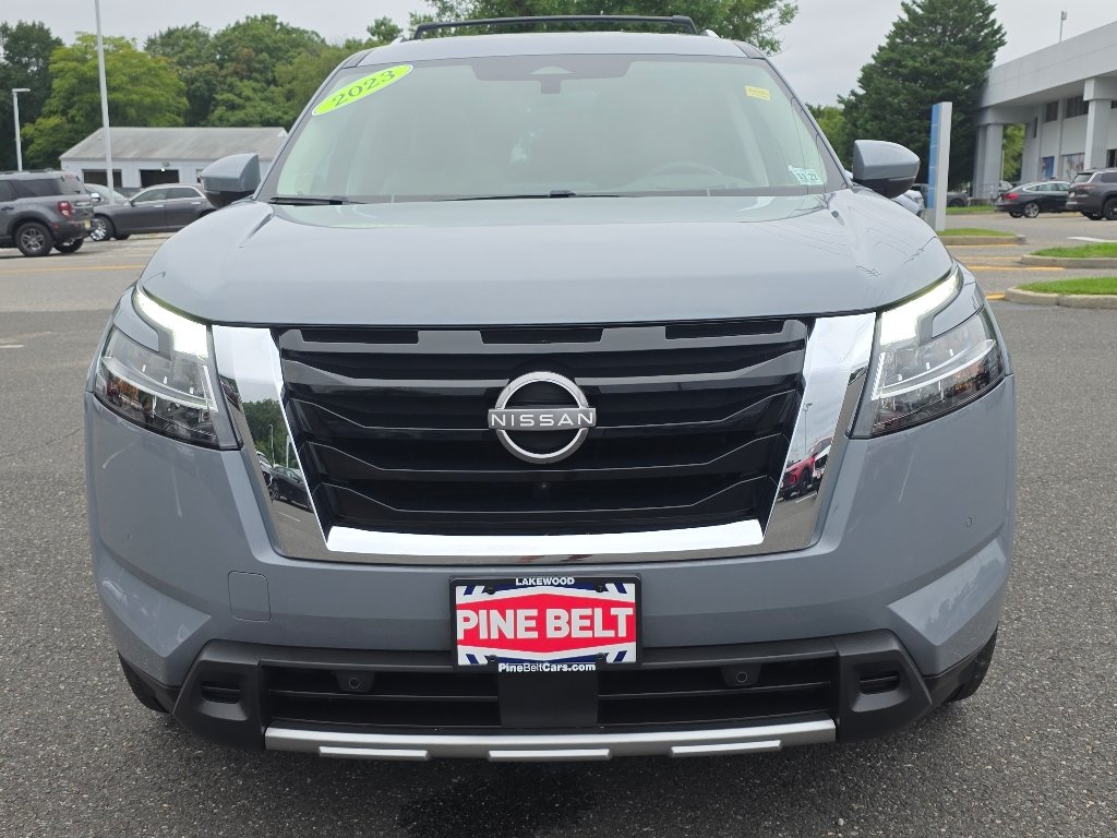 Used 2023 Boulder Gray Pearl Nissan Platinum image 10