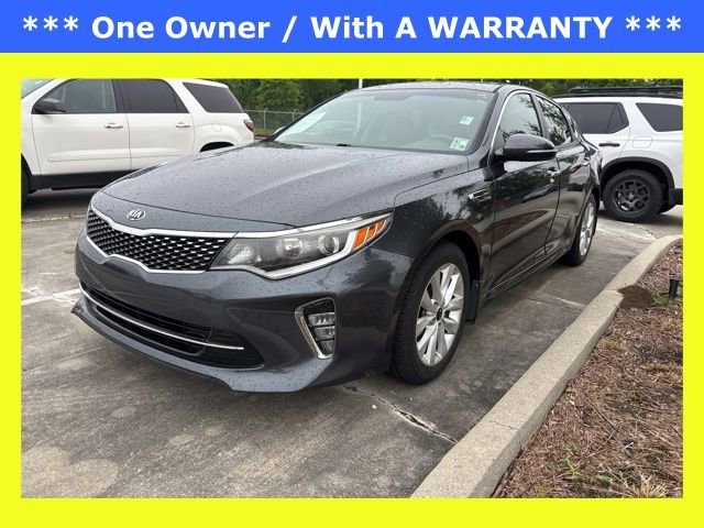 2018 Kia Optima S AT's photo