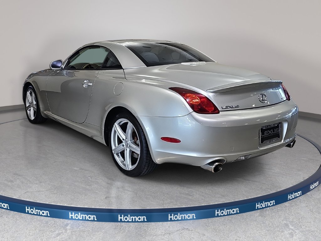Used 2002 Silver Lexus 430 image 8