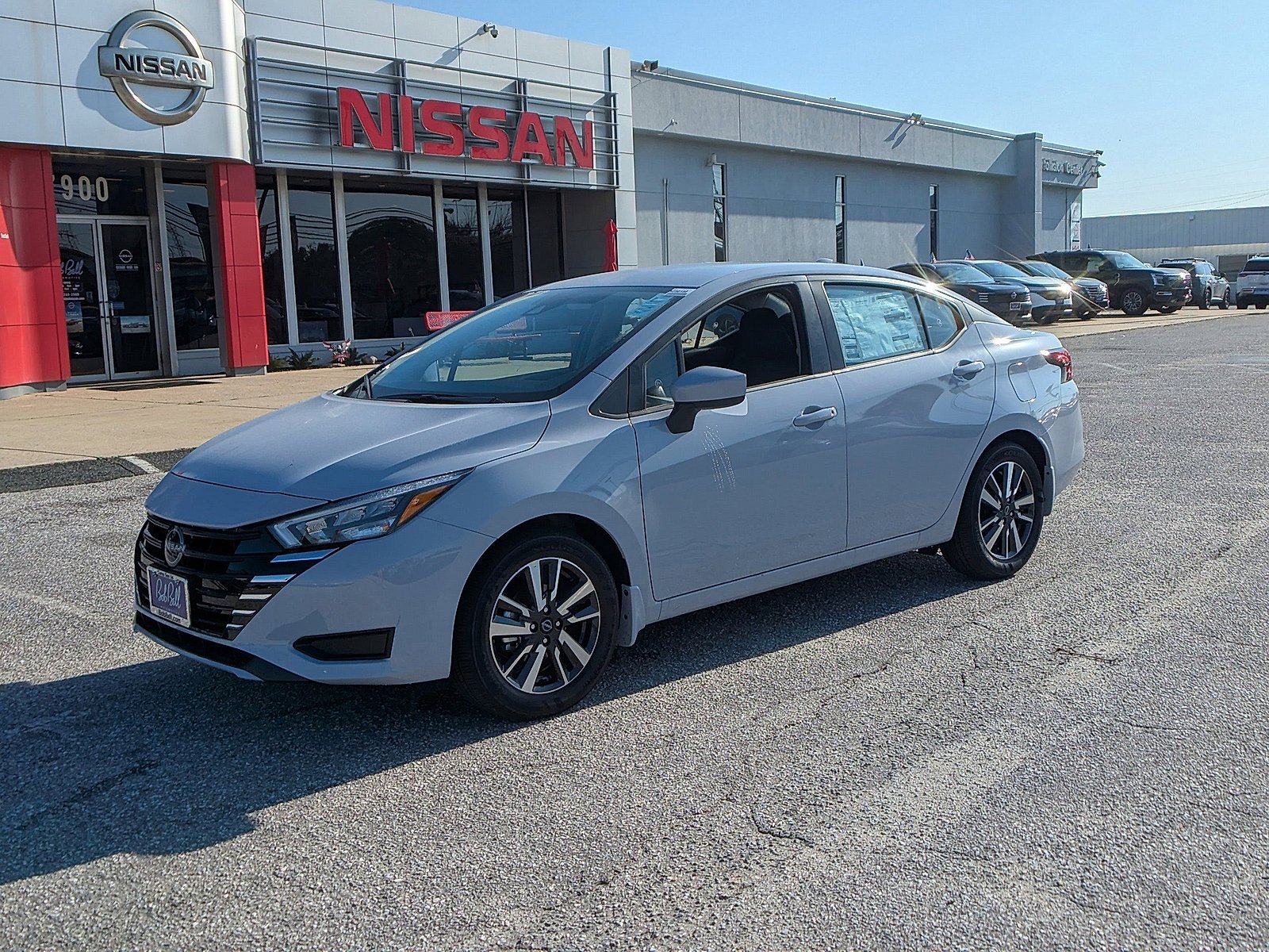 2025 Nissan Versa Sedan SV - Photo 22