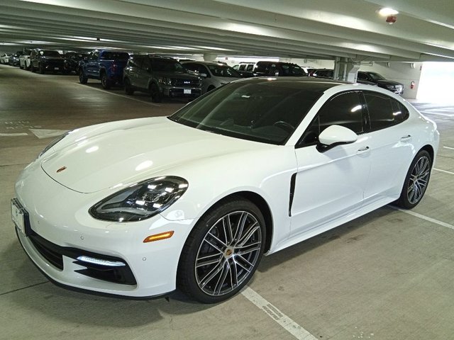 2018 Porsche Panamera 4S