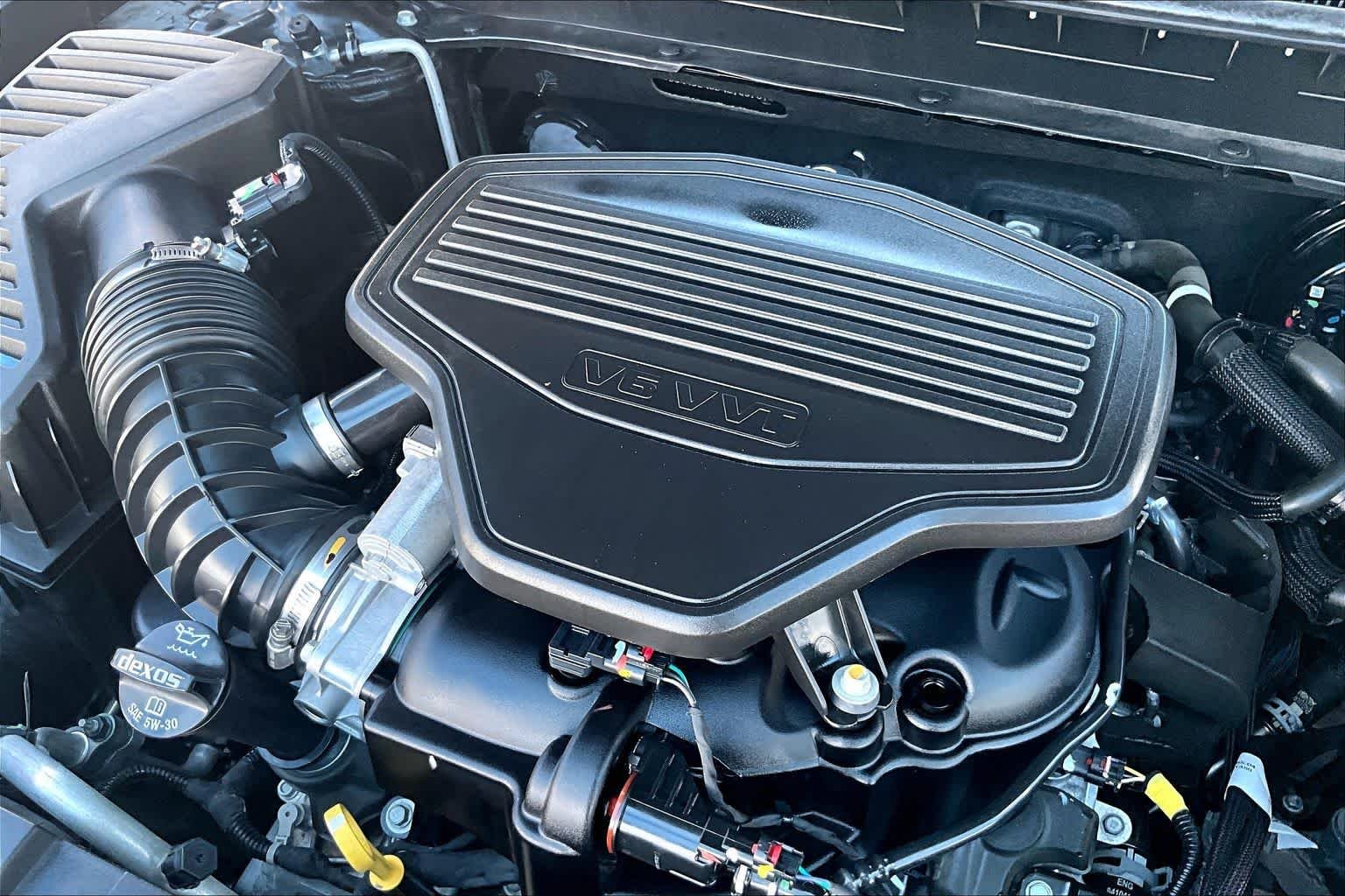 Used 2022 Black Chevrolet RS image 32