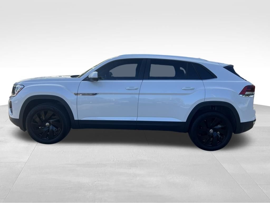 2026 Volkswagen Atlas Cross Sport SE w/Tech - Photo 2