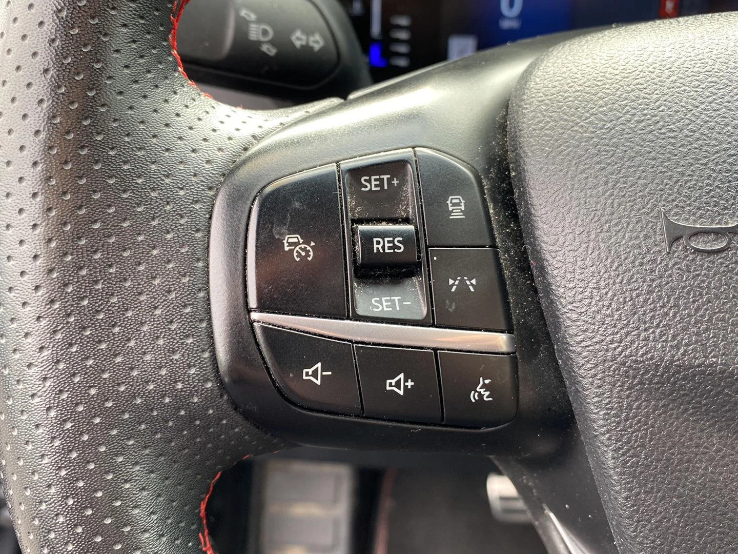 Used 2023 Carbonized Gray Ford ST-Line image 18
