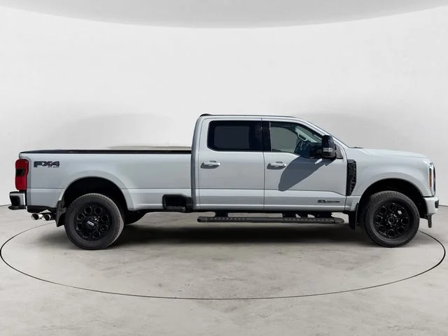 Certified Used 2025  Ford Lariat image 4