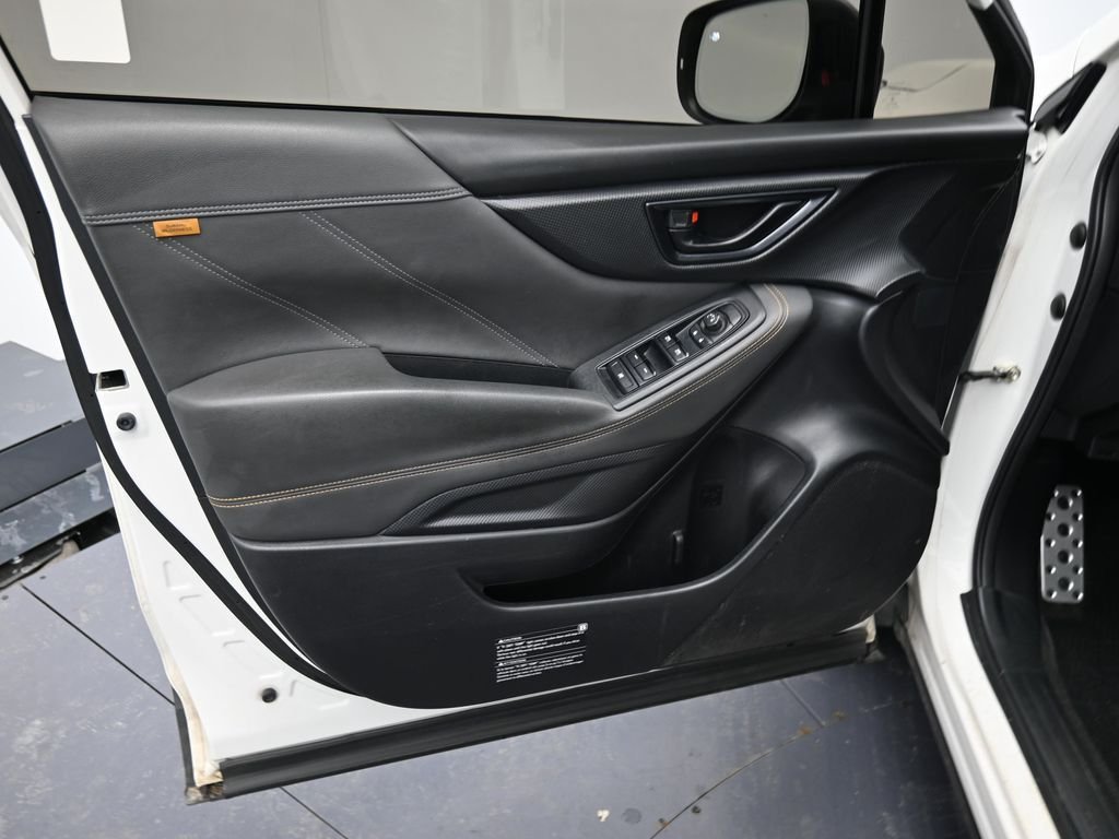 Used 2023 Crystal White Pearl Subaru Wilderness image 9