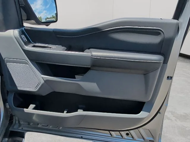 Used 2024 Silver Ford XLT image 42