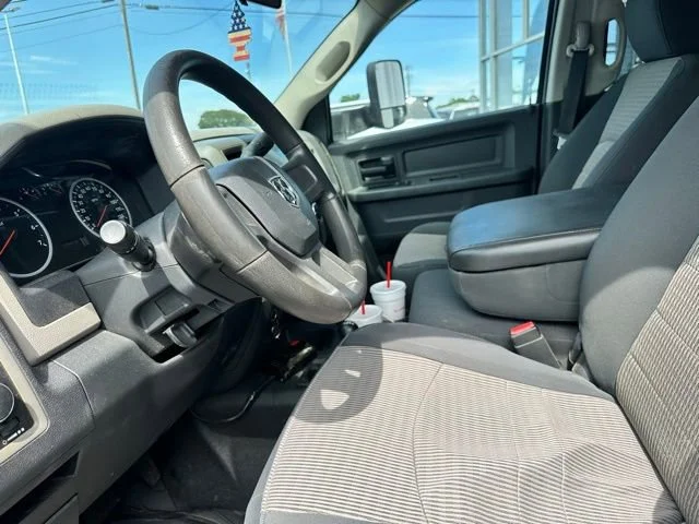 Used 2010 Tan Dodge ST image 28