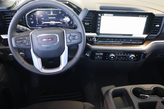 2026 GMC Sierra 1500 SLE - Photo 15