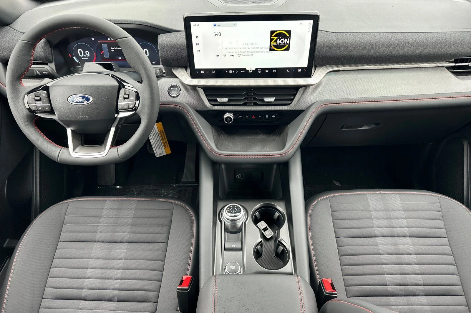 New 2026 Star White Metallic Tri-Coat Ford ST-Line image 9