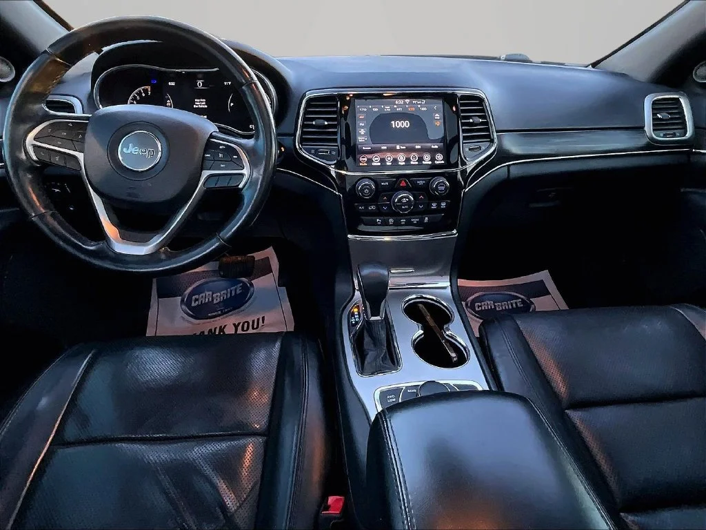 Used 2020 White Jeep Limited image 17