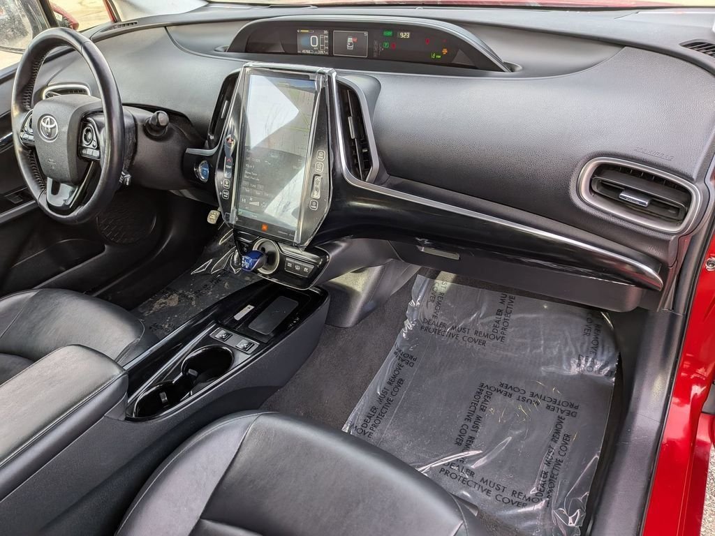 Used 2020 Red Toyota Limited image 30