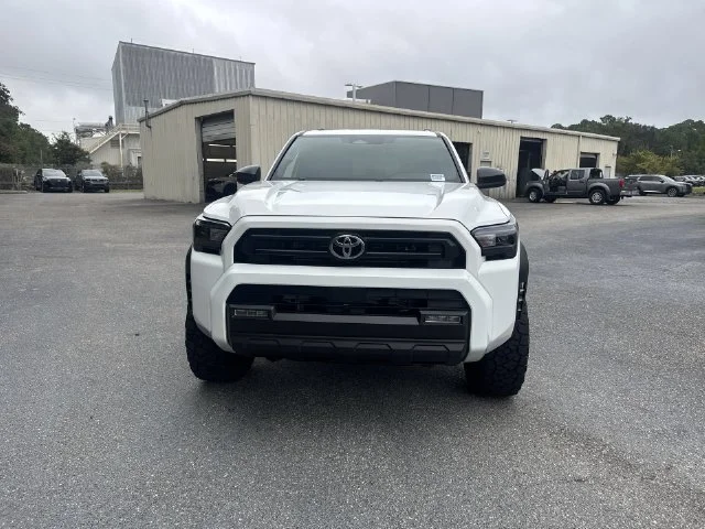 Used 2026 White Toyota SR5 image 2
