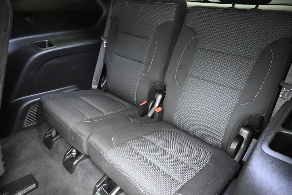 Used 2022 Black GMC SLE image 20