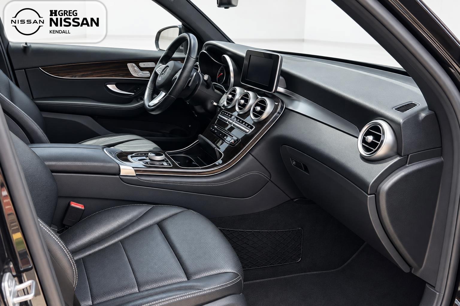 Used 2017 Black Mercedes-Benz GLC 300 image 11